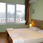Guest Rooms Kom